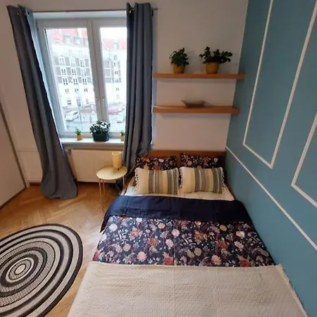 Perfect Location, Cozy Flat